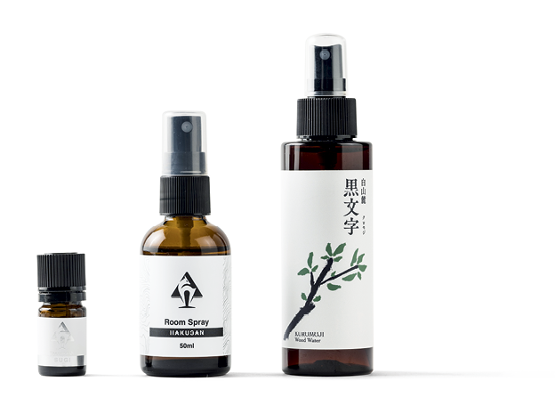 エッセンシャルオイル　スギ（5ml）	￥2,750
ルームスプレー　HAKUSAN（50ml）	￥2,400
フレッシュ芳香蒸留水　クロモジ（120ml）	￥1,980